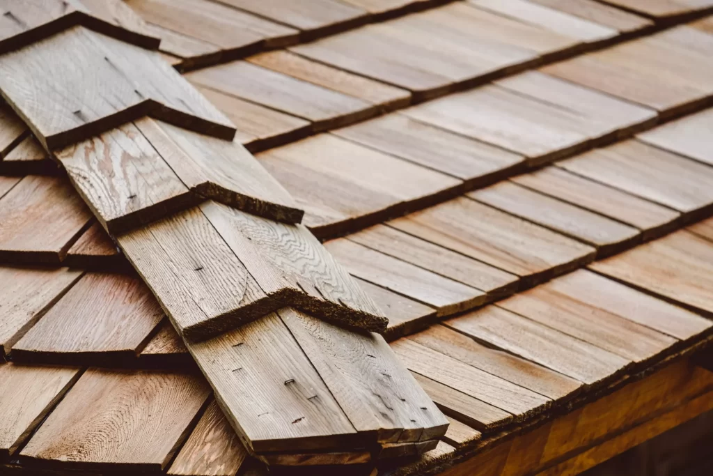 Delaware Roofing Systems & Materials: Wood Shake Roofing